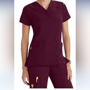 Brand New WonderWink's Four-Stretch Scrub Set